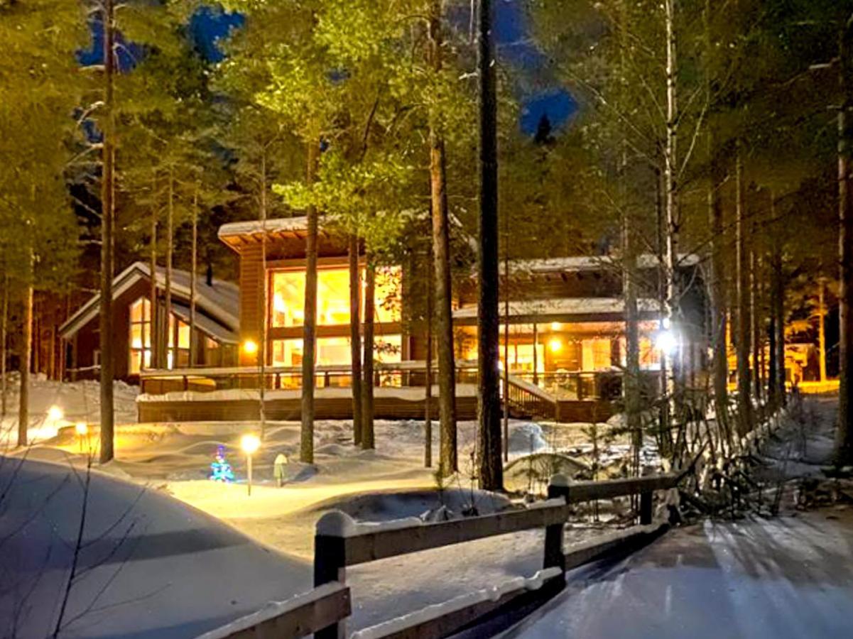 Pielislinna Kolinkylä Exterior foto